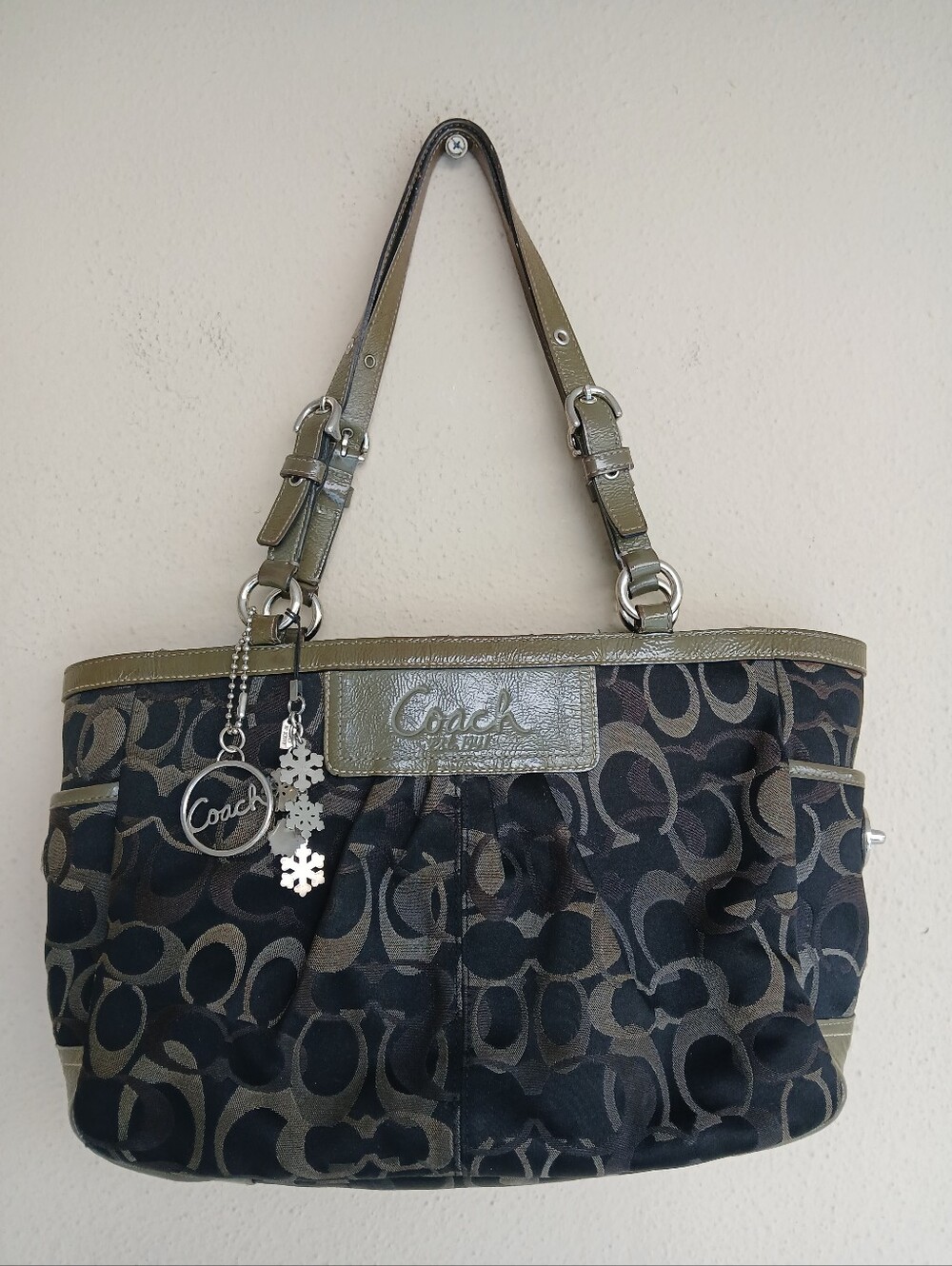 COACH Gallery Tote F13762 Signature Optic Jacquard Shoulder Bag Olive